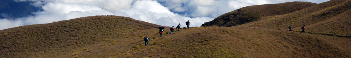 Viajar y andar, trekking y senderismo